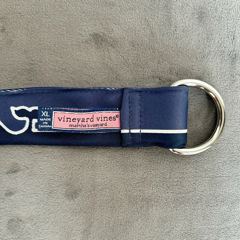 Vineyard Vines Whale Line D-Ring Belt Boys Size XL (39.5 Inch) Blue Logo